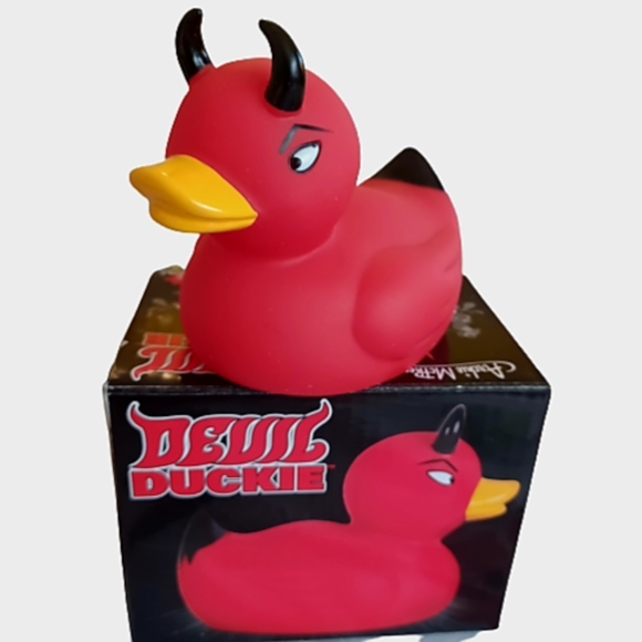 Devil Duckie - Picture 4 of 7